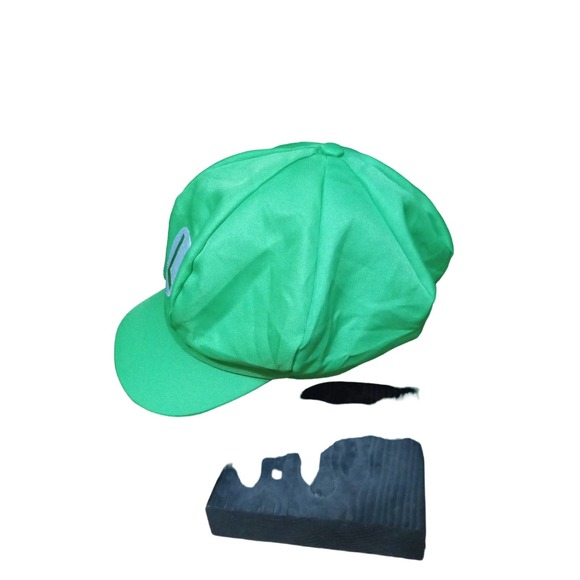 Luigi green hat/cap, elastic on back. One size - Picture 4 of 5